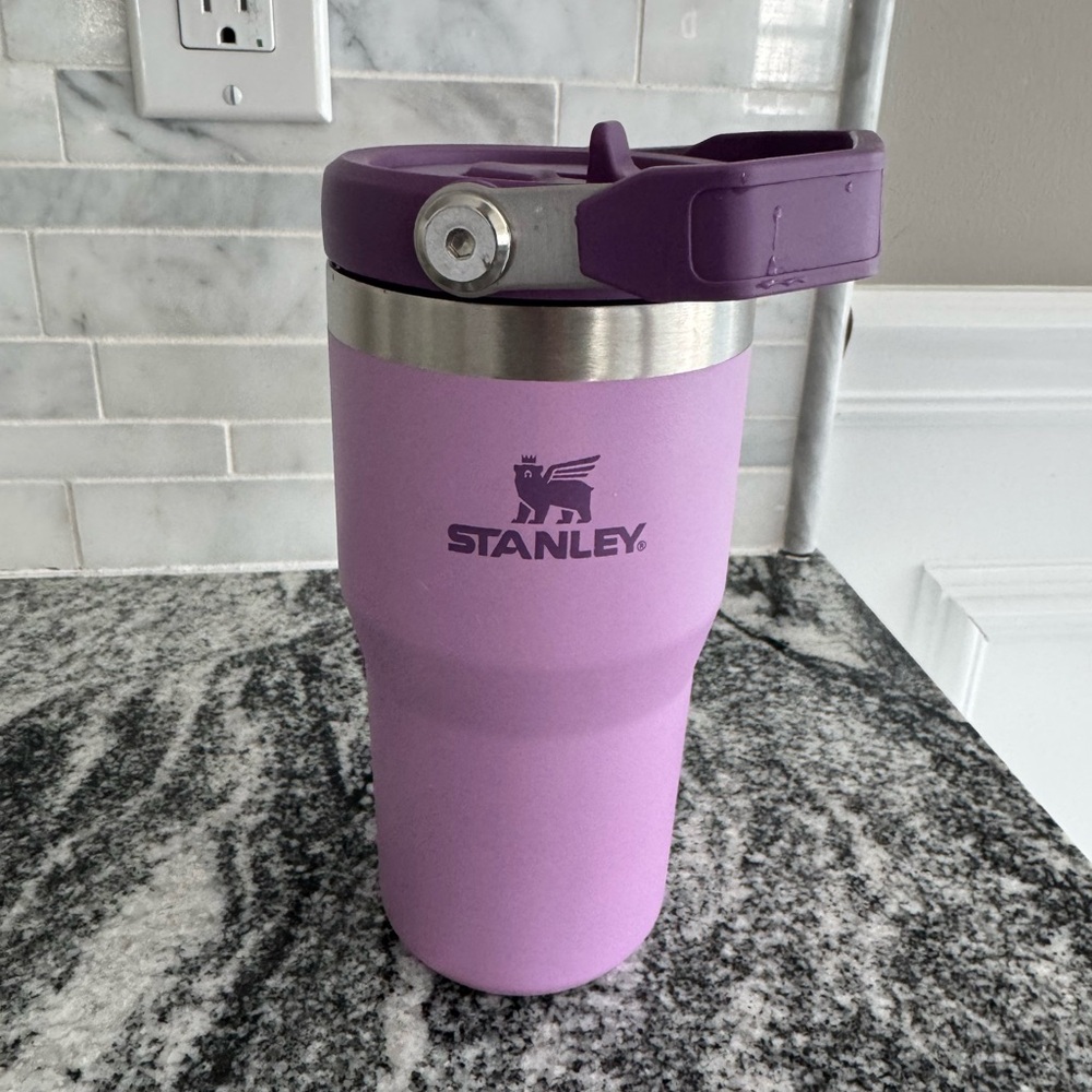 Stanley 20oz ice flow